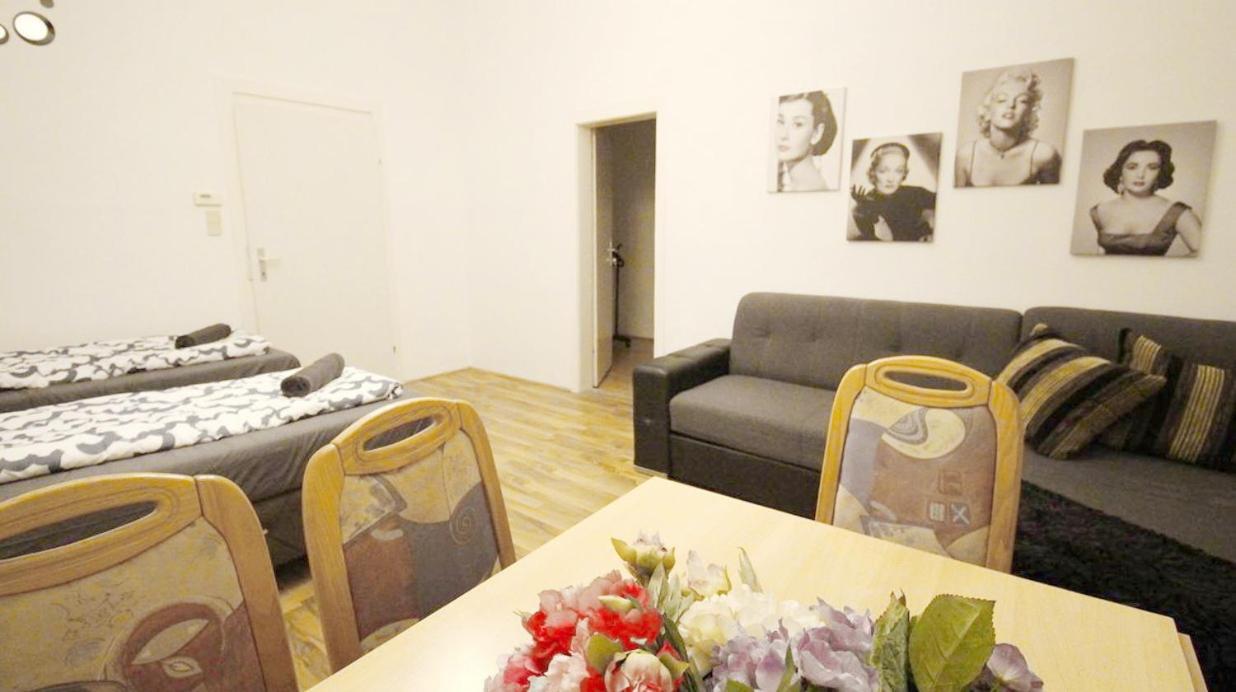 Comfortable Rooms Near Schonbrunn Palace Vienna Luaran gambar
