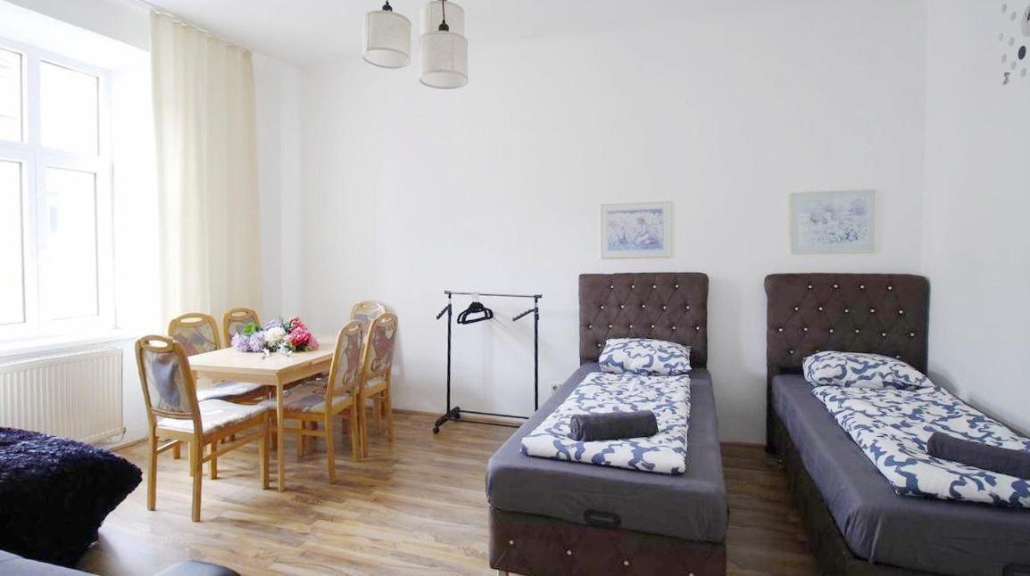 Comfortable Rooms Near Schonbrunn Palace Vienna Luaran gambar